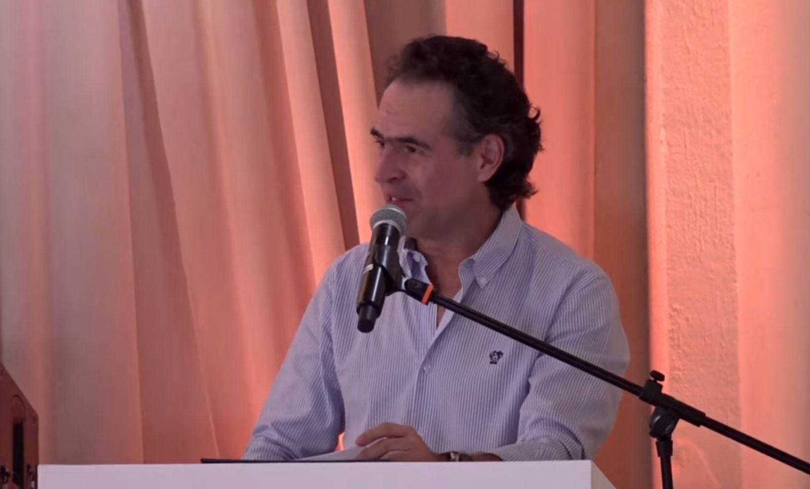 Federico Gutiérrez, alcalde de Medellín, hablando sobre racionamiento. Foto: Cortesía