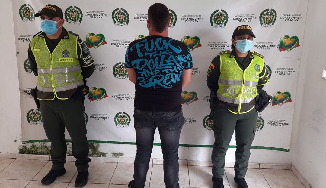 Capturado por transitar con una licencia de conducción cancelada.