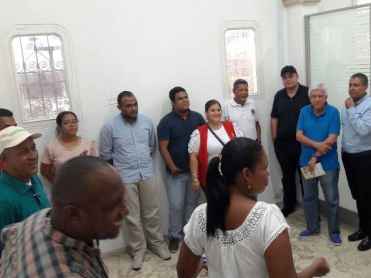 Escuela de Gobierno y Liderazgo sigue ciclo capacitaciones a funcionarios