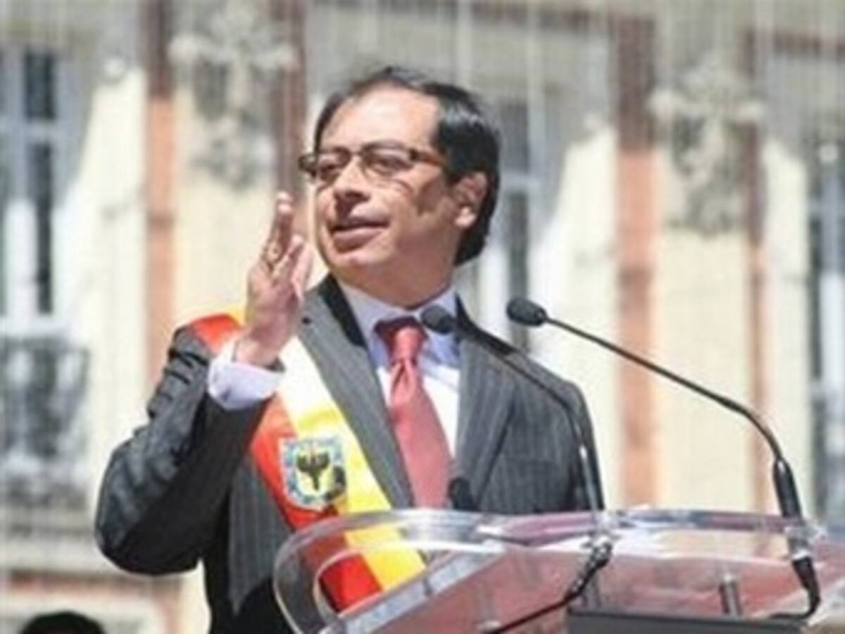 Durante la Alcaldía de Gustavo Petro han renunciado 16 funcionarios