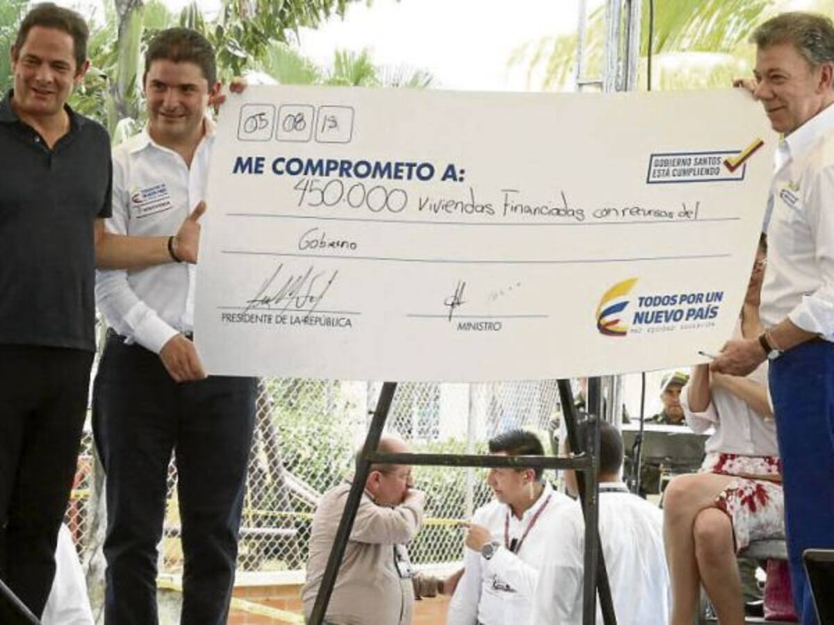 Presidente Santos llega hoy al Huila para entrega de viviendas