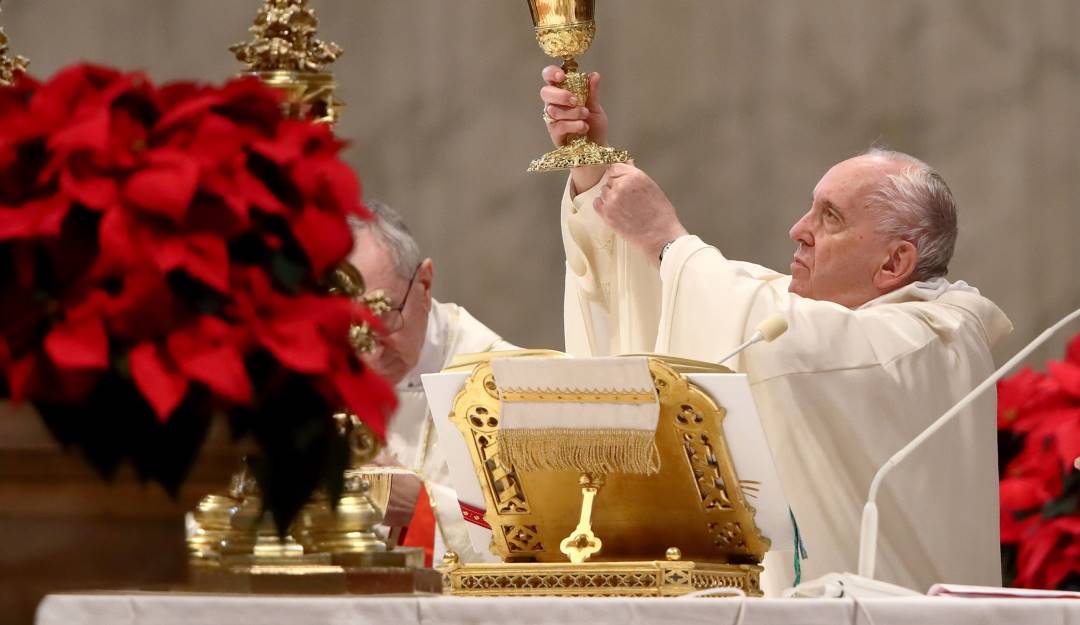 El papa Francisco durante la primera misa del 2022 en El Vaticano.    Foto: Getty 