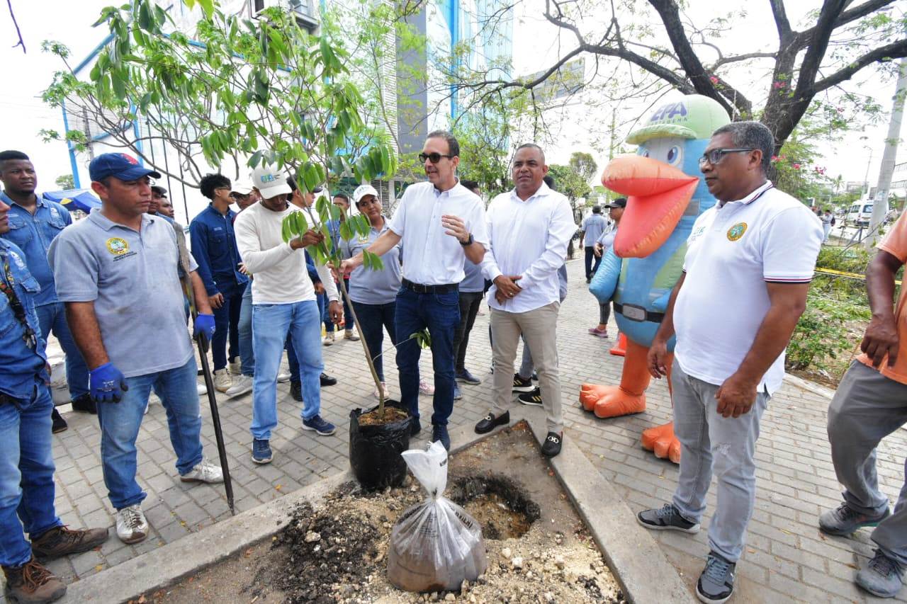 EPA Cartagena celebra Día del Árbol con la siembra de 100 nuevos árboles