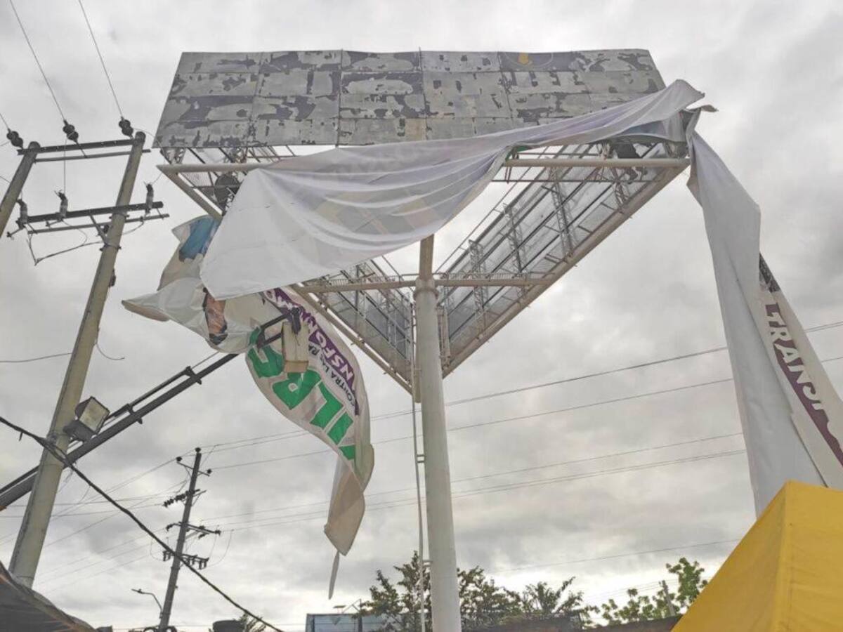 Operativos de desmonte en Neiva de vallas instaladas irregularmente