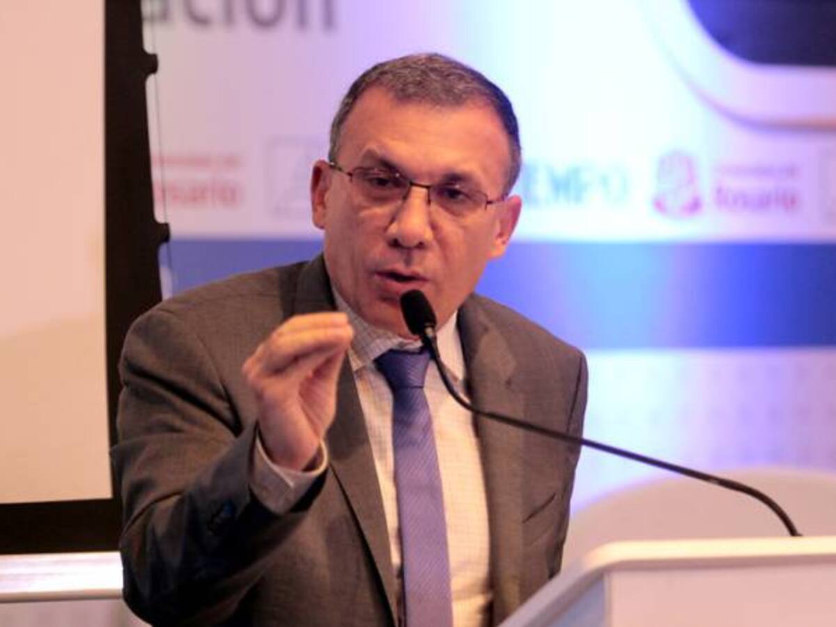 Roy Barreras le pide al gobierno apoyar Constituyente para reformar la justicia