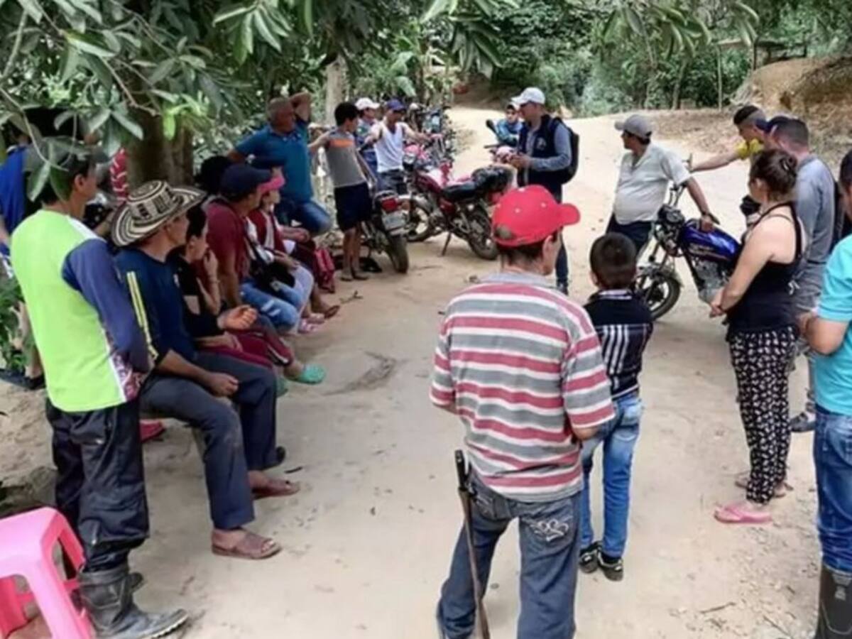 Defensoría pide atención para familias desplazadas de la Sierra Nevada