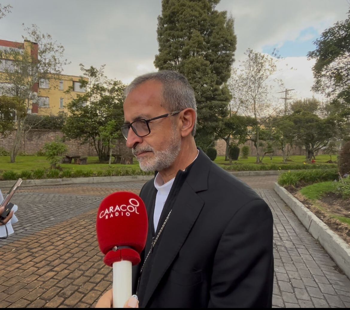 Monseñor Francisco Múnera (Caracol Radio).