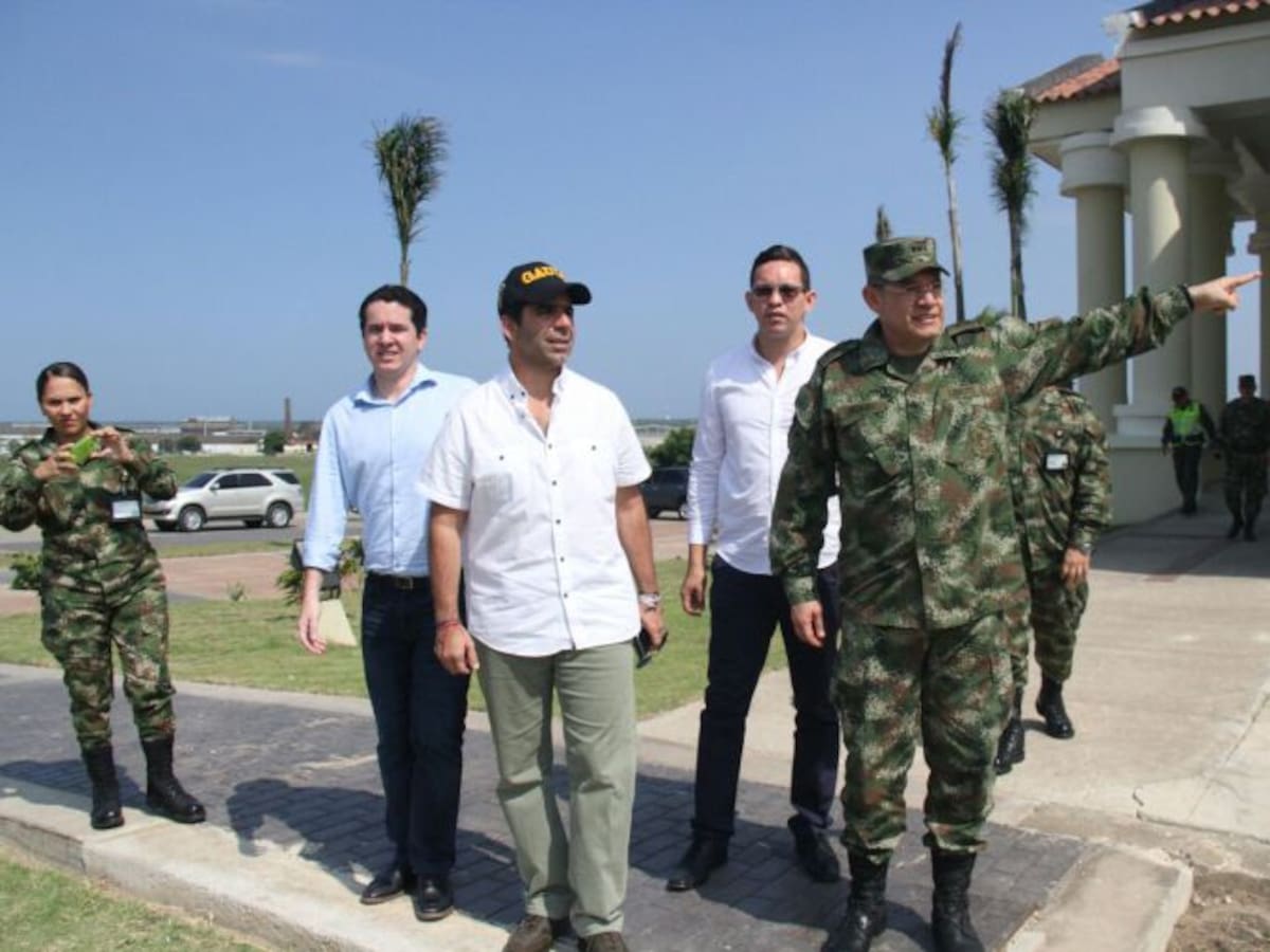 Char insiste en presencia del ejército en las calles