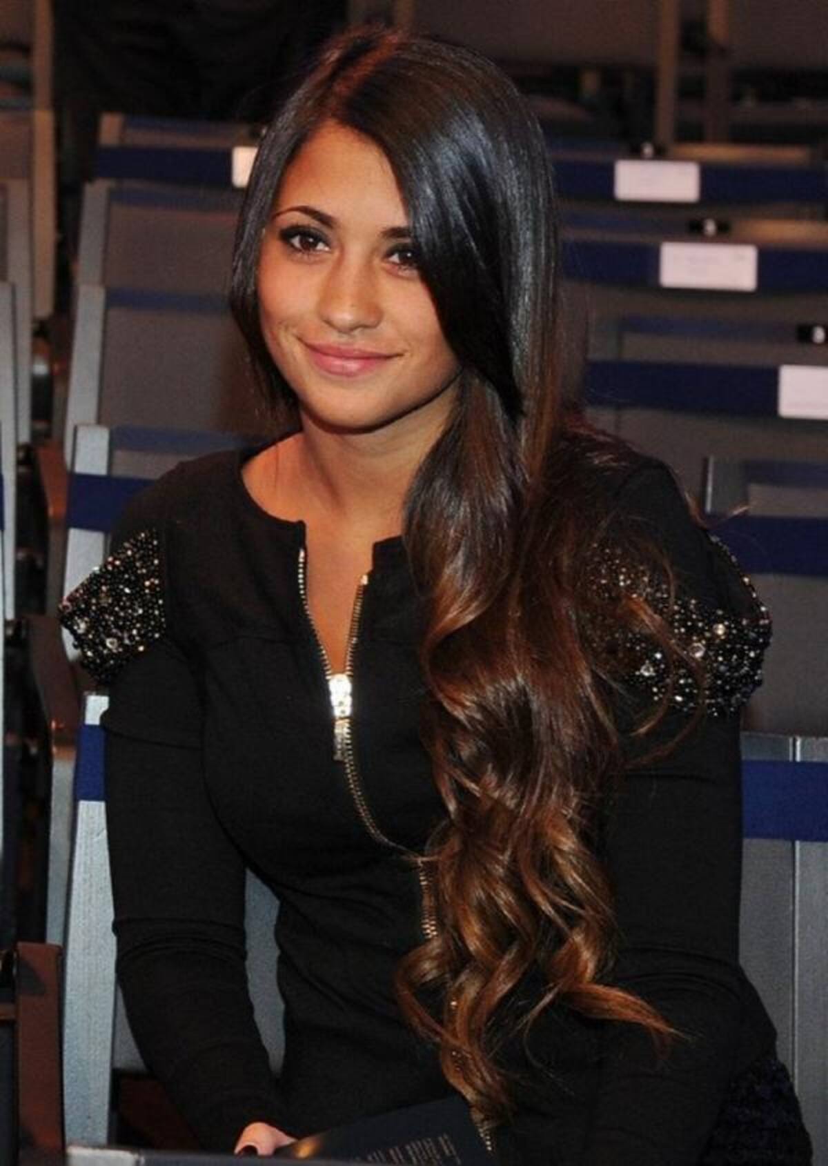 Antonella Roccuzzo es la novia de Lionel Messi, delantero del Barcelona.