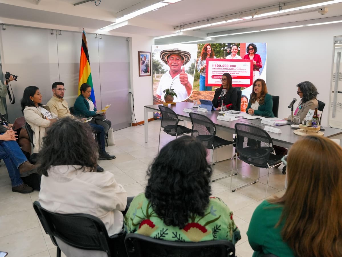 Sin delegados del gobierno entrante, la Agencia para la Reincorporación hace su empalme