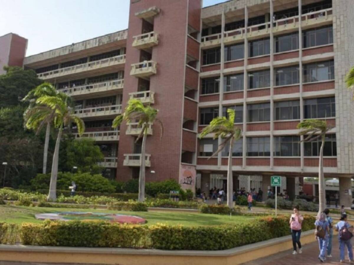 UniAtlántico investiga denuncias contra profesor que cobraría por notas