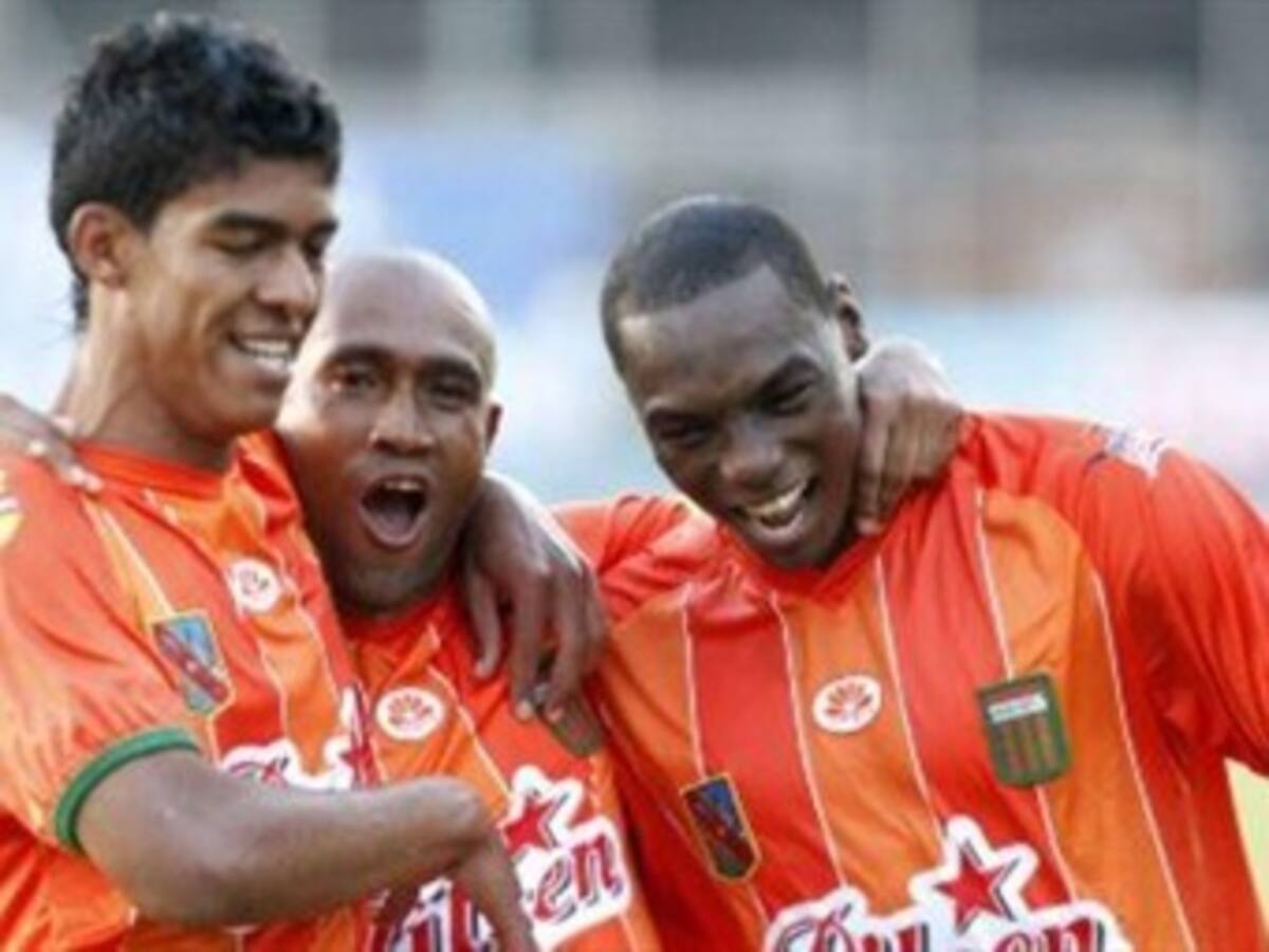 Empate y clasificación para Itagüí contra Envigado