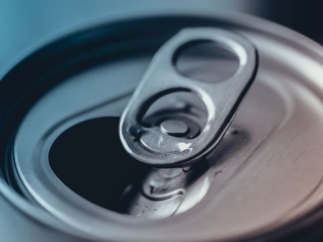 Comisión plantea al Gobierno impuesto territorial a bebidas azucaradas