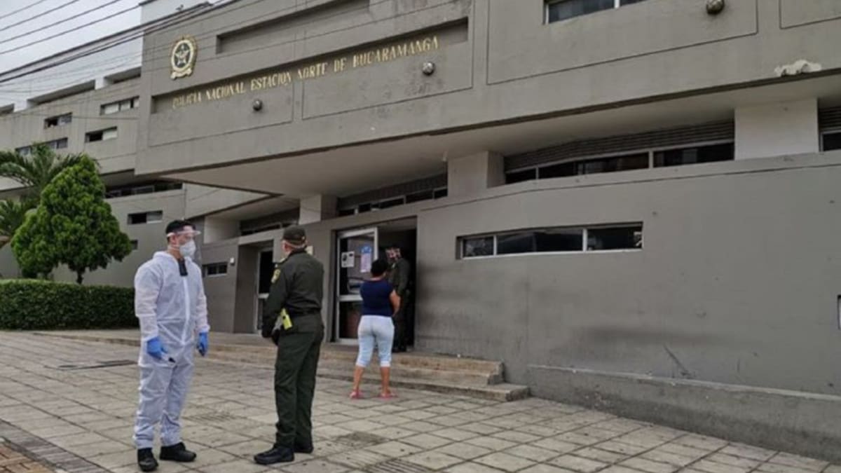 Hacinamiento en estaciones de policía uno