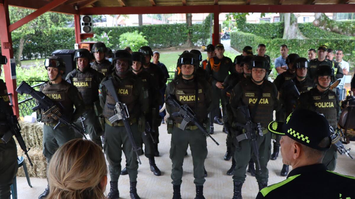 Ya están en las calles los 100 policías que reforzarán la vigilancia en Bucaramanga
