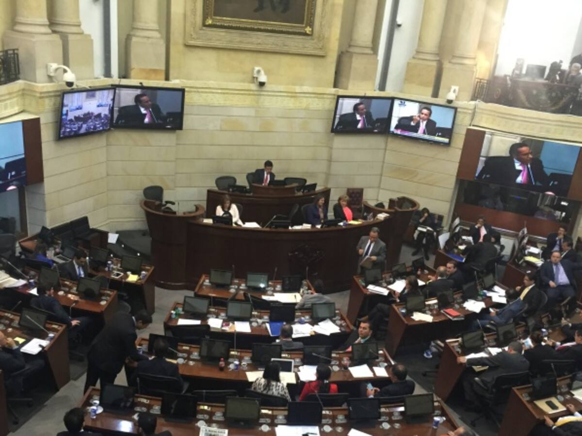 Piden revelar lista de indultados en sesión reservada del congreso