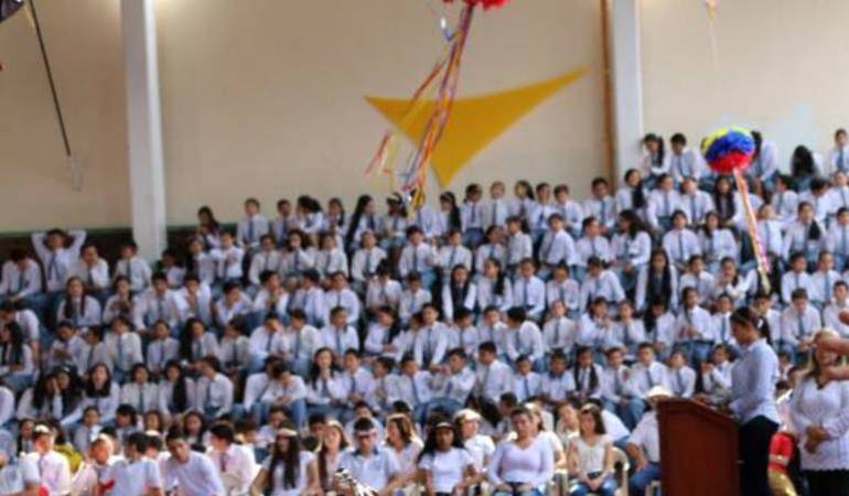 Niños venezolanos deben tener visa estudiantil para acceder a la educación en Colombia