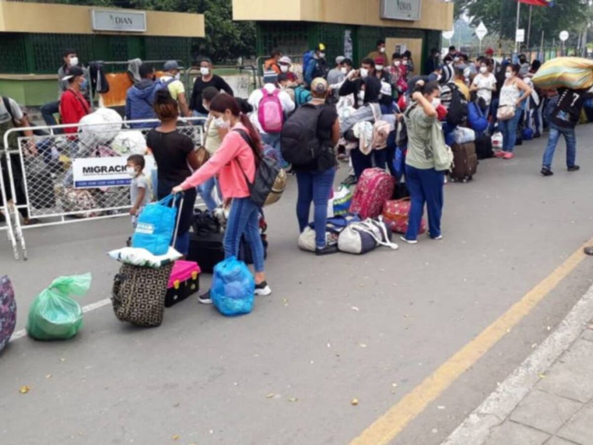 Gobierno y alcaldes trabajan en atender venezolanos que retornan a su país