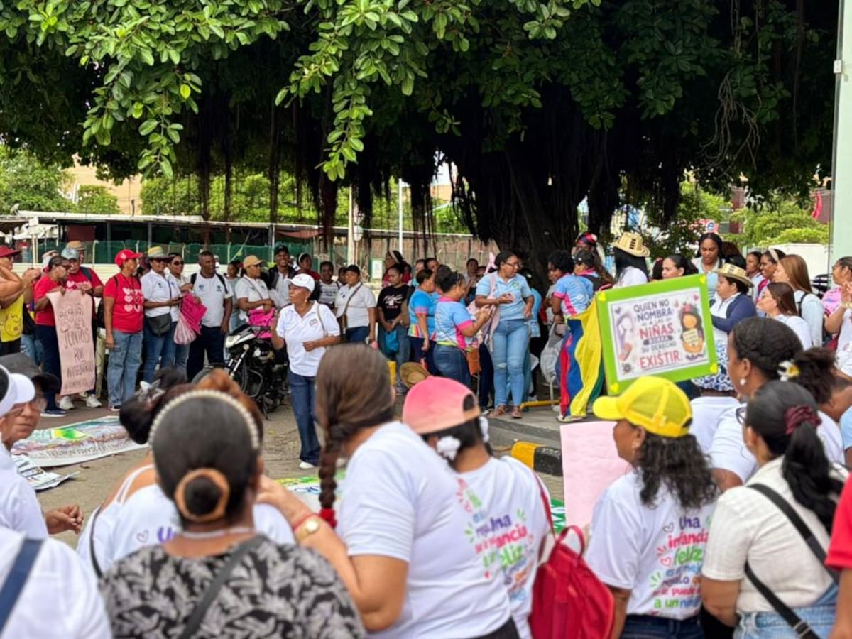 Más de 4.700 niños y niñas en Bolívar quedarían sin atención del ICBF: hubo protesta
