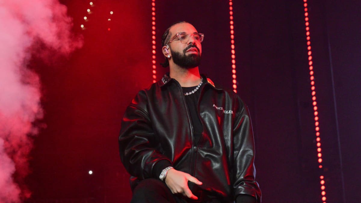 El rapero canadiense Drake anuncia la fecha de lanzamiento de su nuevo trabajo discográfico ‘Iceman’