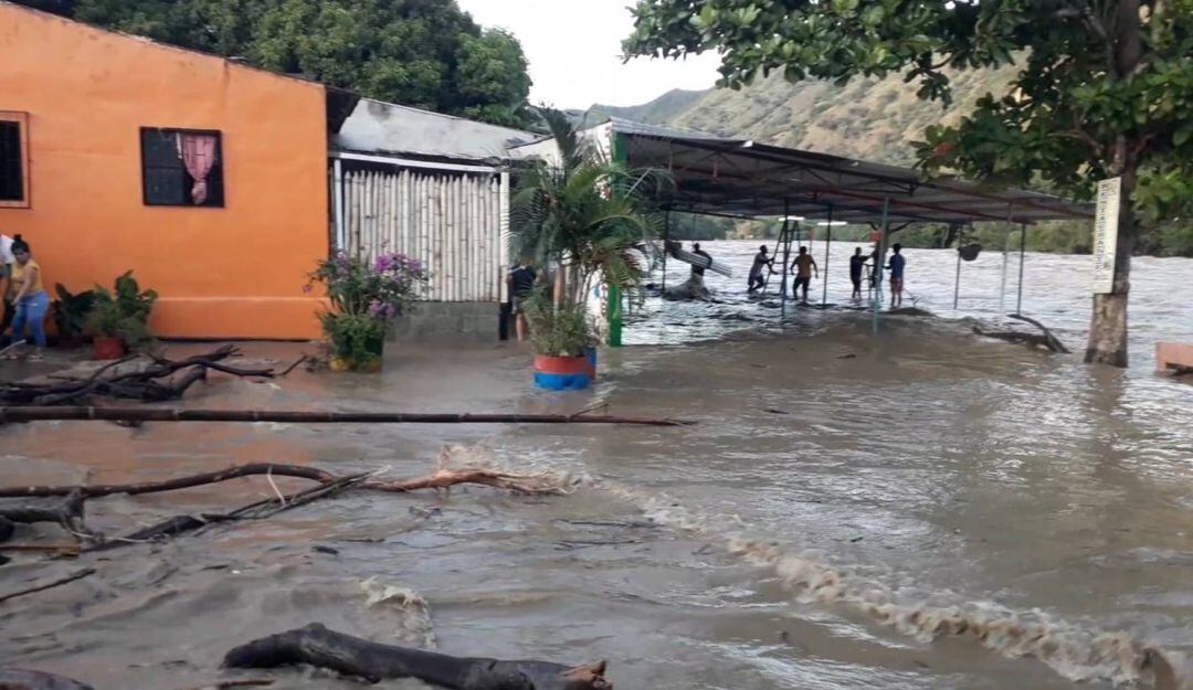 Zona del malecón del municipio de Honda 