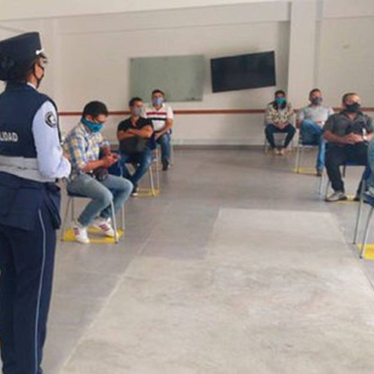 Ampliado plazo para que infractores de tránsito accedan al 50% de descuento