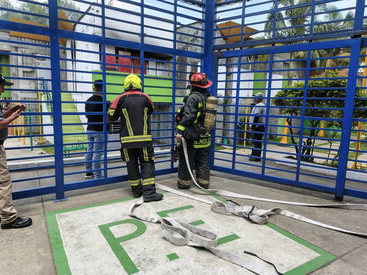 Por incendio en el centro del menor infractor en el Quindío, ICBF suspende visitas familiares