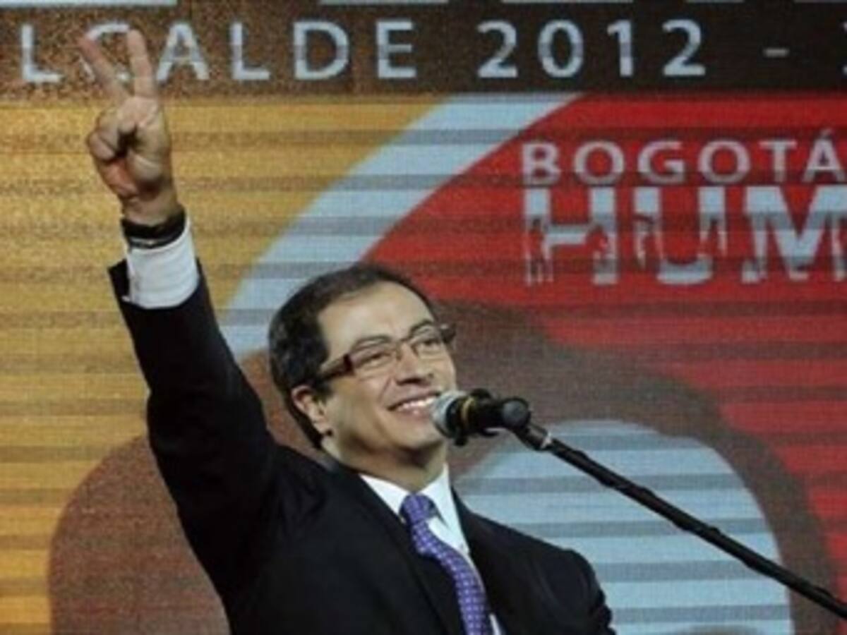 Dos tutelas tumban el fallo de destitución del alcalde Petro