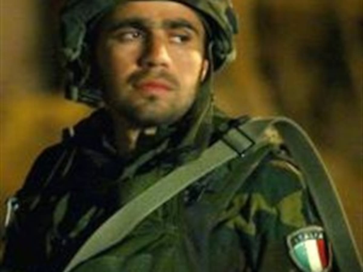 Italia distribuye un manual a sus militares para perder peso y ponerse en forma