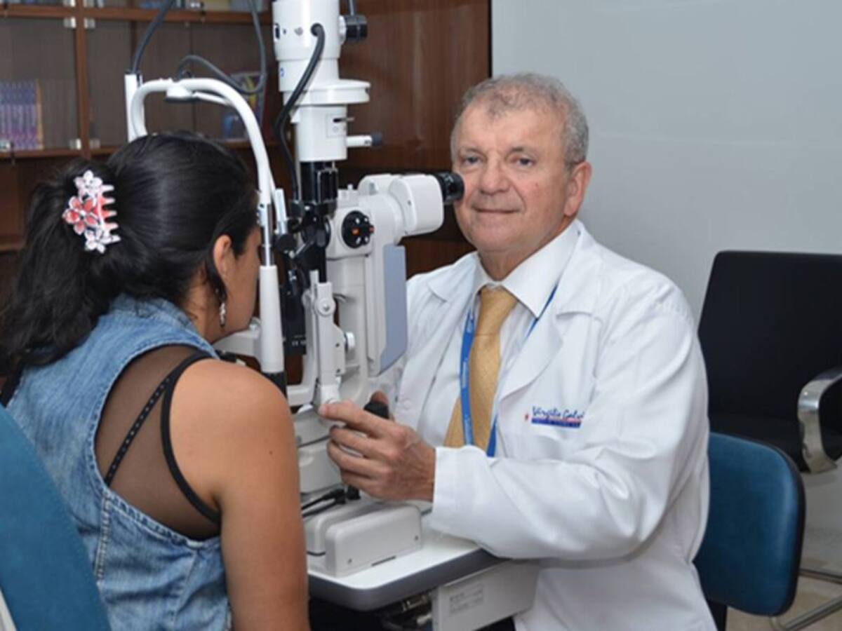 Exministro llama a INS nido de burócratas