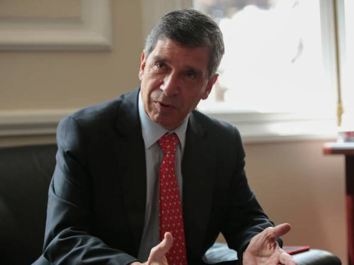 La paz no se construye solamente desde Bogotá: Pardo
