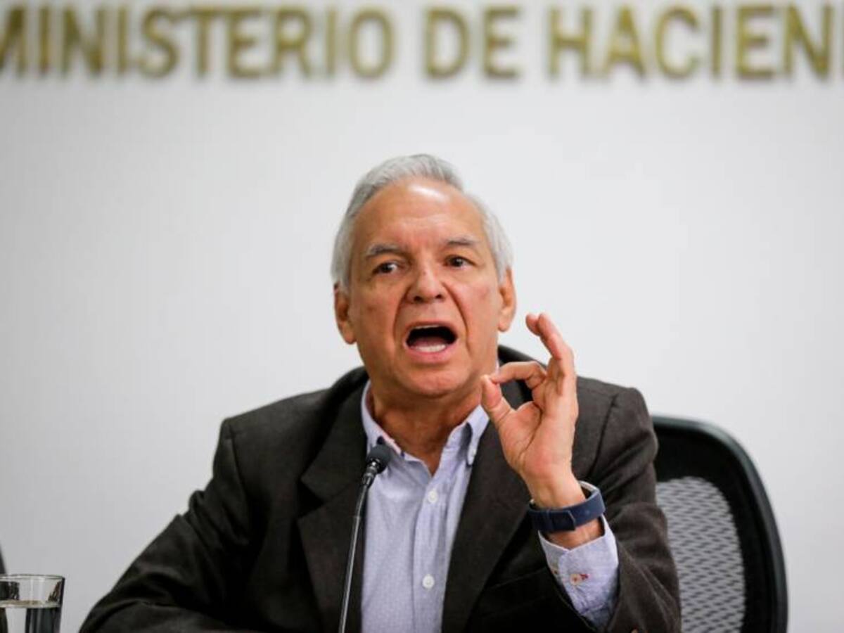 Ecopetrol citará asamblea para “entrar de lleno al mundo energético”: MinHacienda