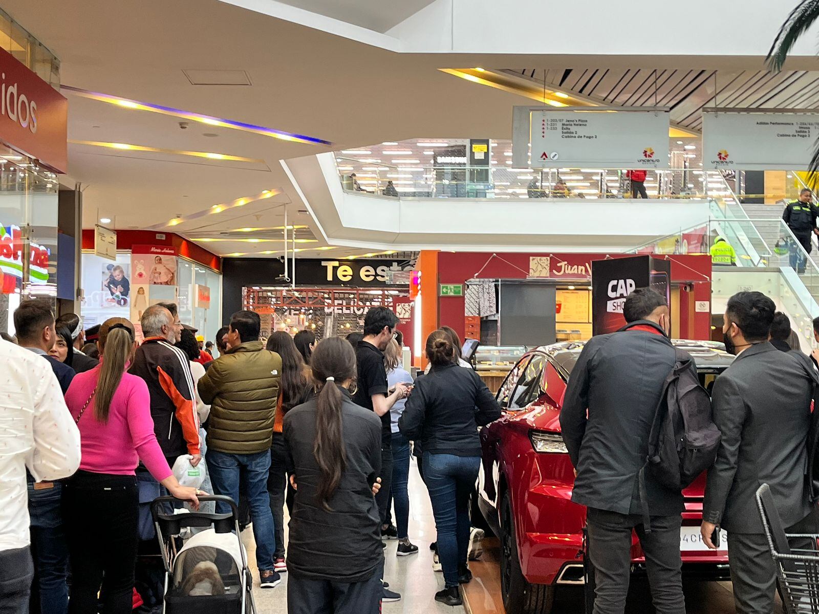 Centro Comercial Unicentro, en Bogotá / Cortesía