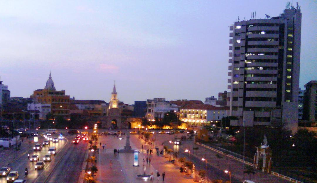 Urge regular prostitución en el centro histórico de Cartagena: residentes