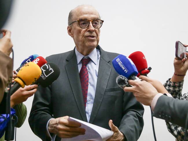 Bogotá. Noviembre 11 de 2024. En la Procuraduria General de la Nación se lleva a cabo la audiencia de lectura de fallo en el juicio disciplinario contra el excanciller Álvaro Leyva. (Colprensa - Catalina Olaya).