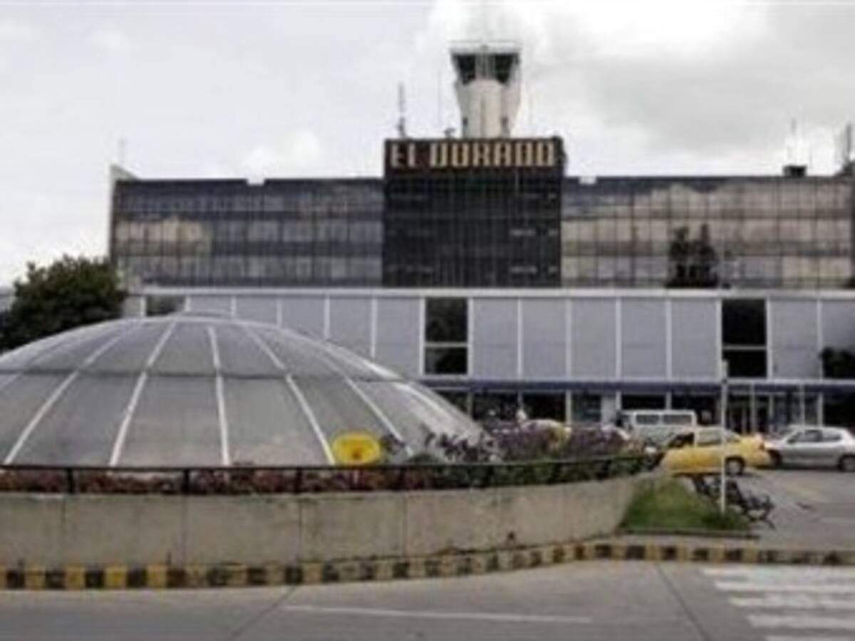 La Contraloría recomienda tumbar la vieja terminal del aeropuerto El Dorado