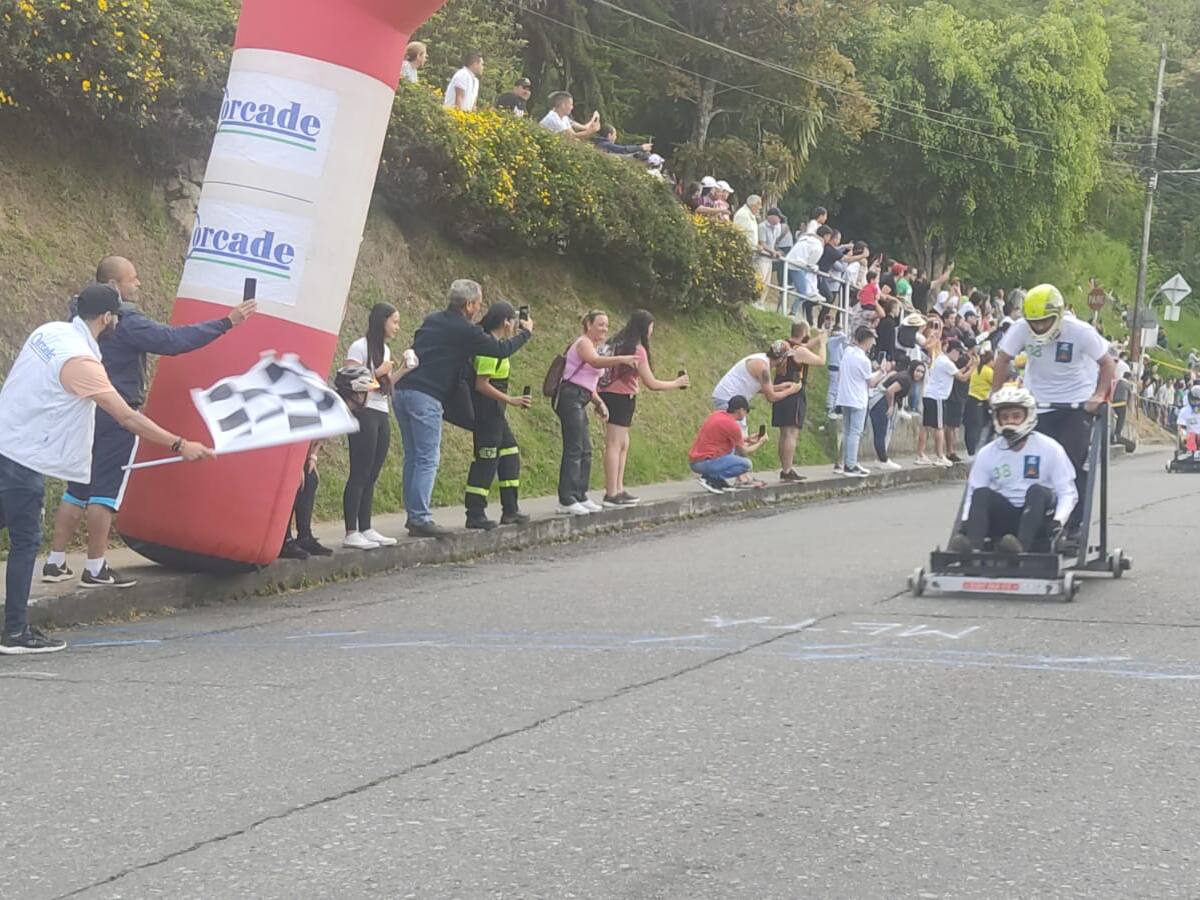 Feria de Manizales: primera etapa de los Carros de Balineras, dejó a cuatro ganadores