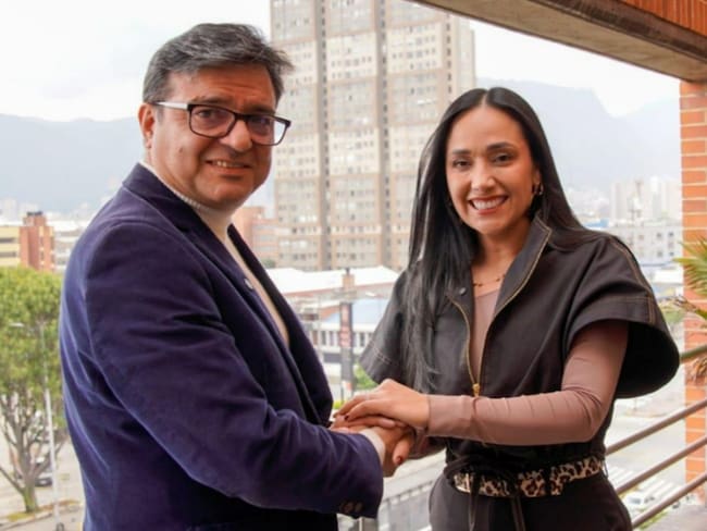 El secretario Distrital de Salud, Gerson Bermont; y la secretaria de Salud del Tolima, Katherine Rengifo.