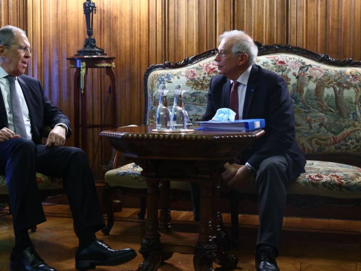 Borrell: Los lazos entre la UE y Rusia están en un punto bajo por Navalni