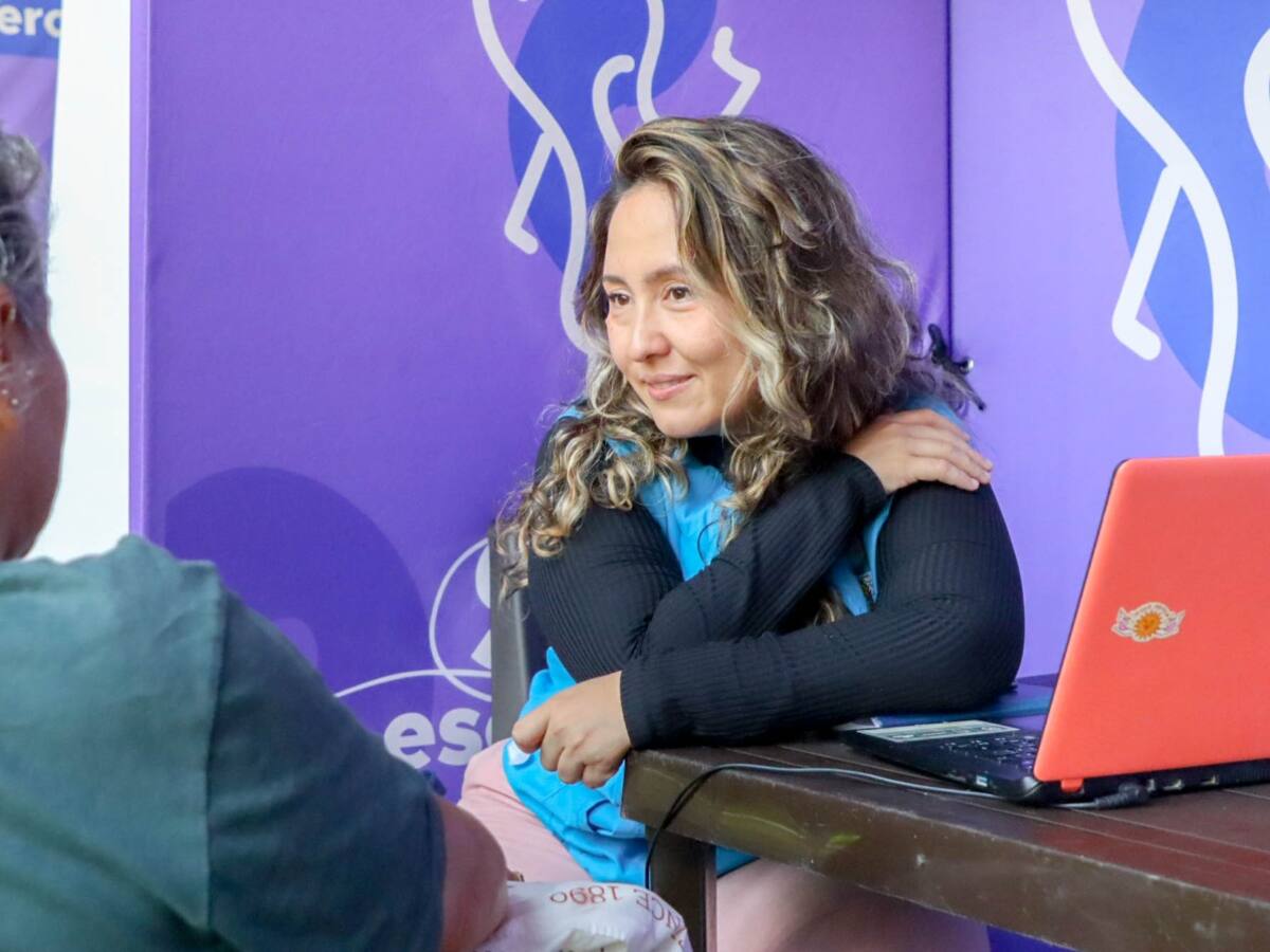 Medellín refuerza su red de atención en salud mental y reporta reducción en intentos de suicidio