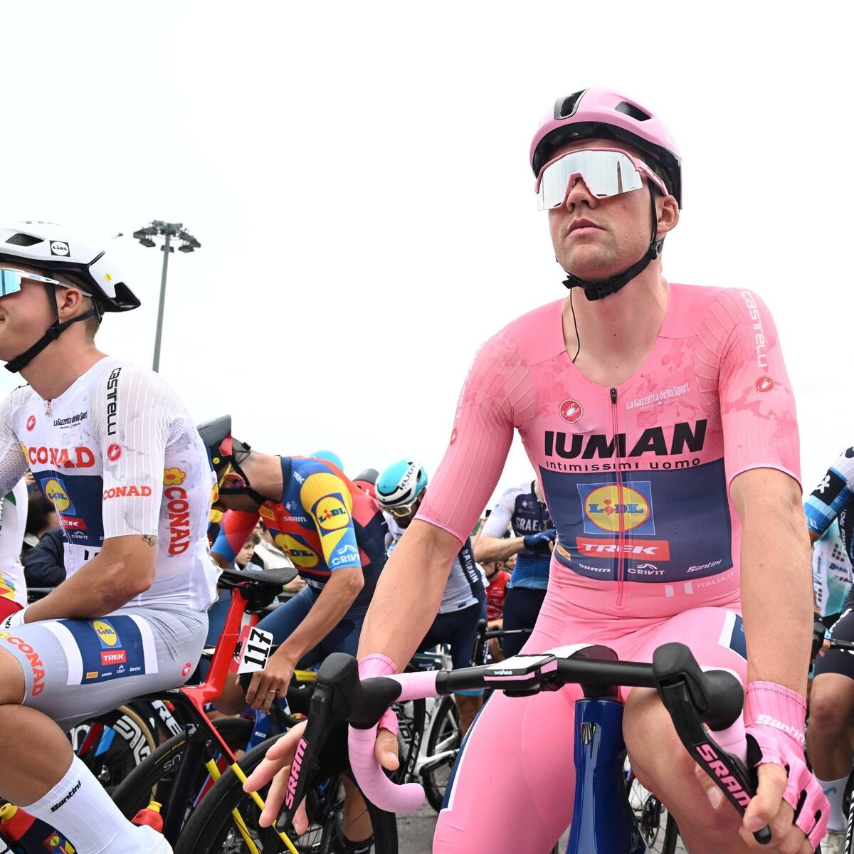 Clasificaciones Giro de Italia 2025 tras accidentada etapa 6: Así van los colombianos en la general