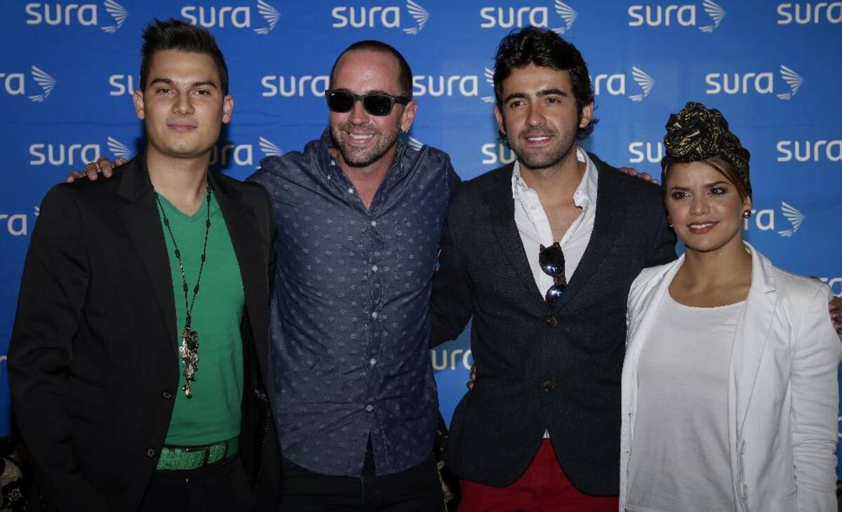 José Gaviria, Ines Gaviria, Adriana Lucía, Lucas Arnau, Alejandro Gonzales y Pipe Bueno son algunos de los artistas que participaron en la canción.