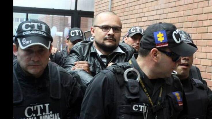 Hacker Andrés Sepúlveda aceptaría cargos: defensa