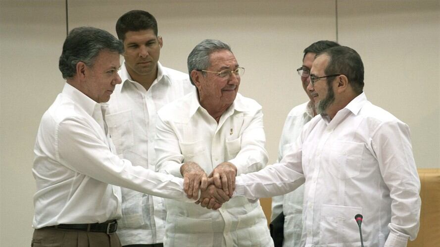 Firma del Acuerdo de Justicia Transicional en La Habana, Cuba. Foto: Colprensa - Presidencia de la República