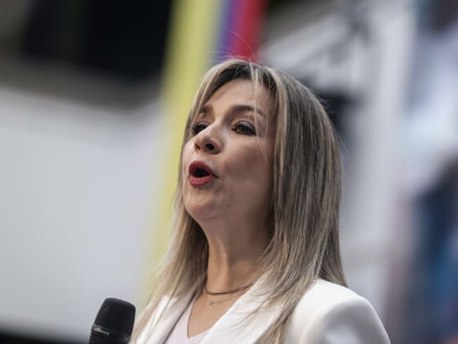 Si Cepeda es presidente se consolida el narcoestado que Petro quiere imponer: Vicky Dávila