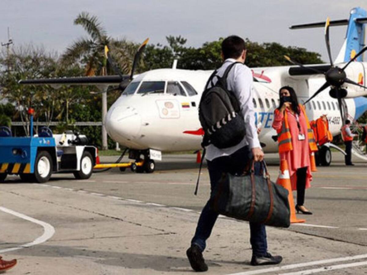 Más de 2 mil pasajeros han salido por el aeropuerto de Palmira en 4 días