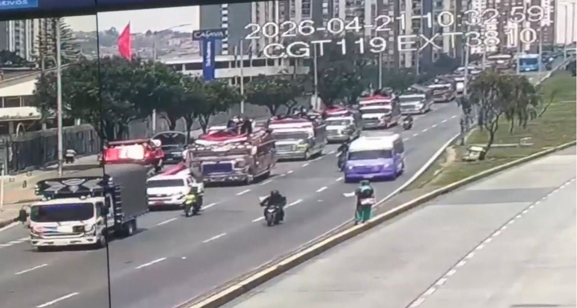 Movilización indígena del Cauca llega a Bogotá: ingresaron en 22 chivas