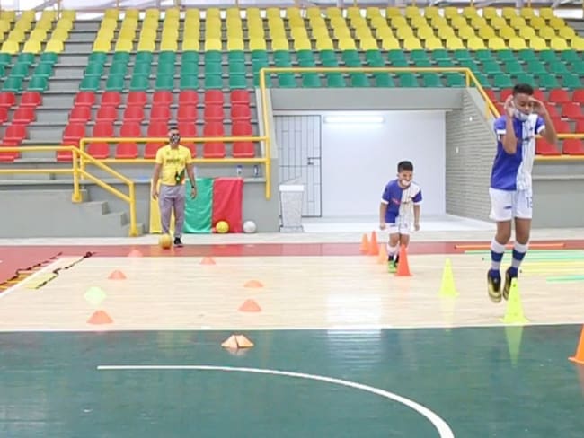 Lanzan programa “Escuelas Deportivas Para Todos” en Bolívar