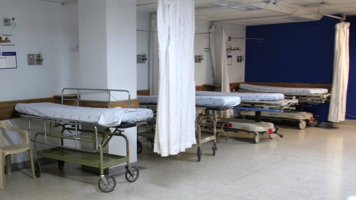 Intoxicadas auxiliares de policía en formación con alimentos