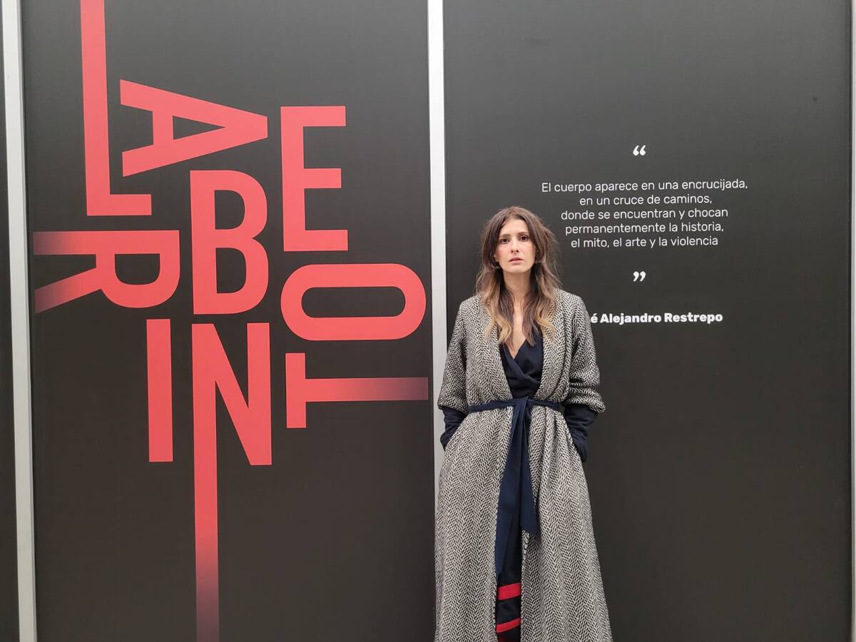 La artista bogotana Liz Callejas presenta su exposición “Laberinto”